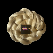 Load image into Gallery viewer, Frappuccino 613# - 82&quot; Solid Colour Braiding Hair
